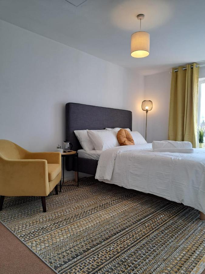 Luxury Rooms In Furnished Guests-Only House Free Wifi West Thurrock Grays Экстерьер фото